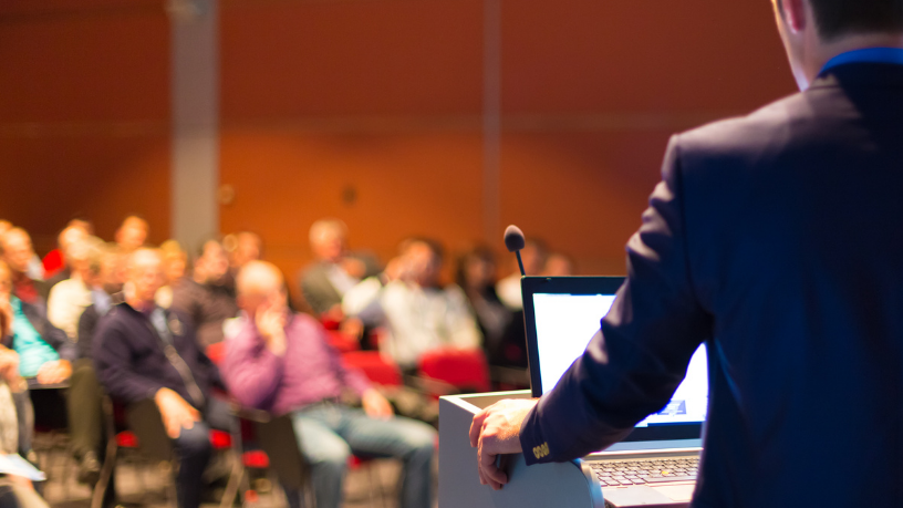 Bruno Garcia Redondo comparte estrategias prácticas para evitar errores en presentaciones importantes.