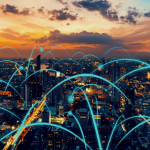 Fernando Trabach Filho analiza cómo la inteligencia artificial está transformando las ciudades en entornos más inteligentes, sostenibles y conectados.