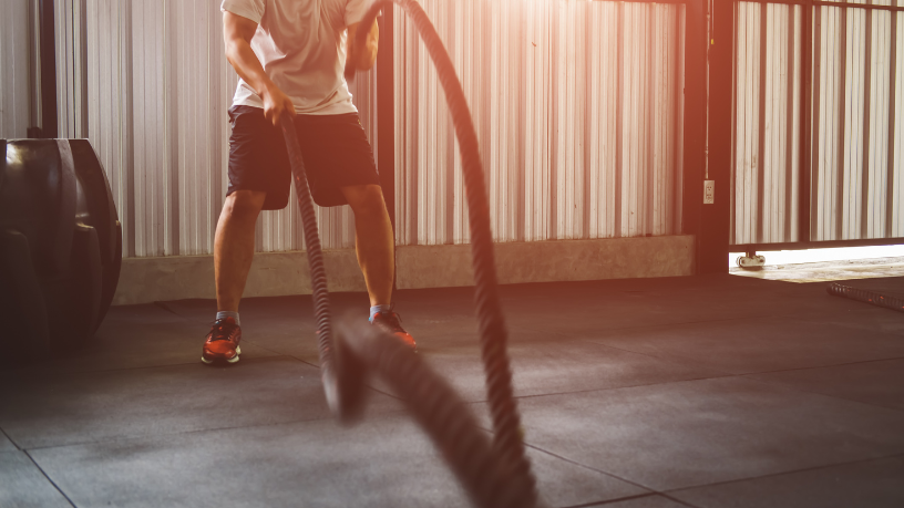 Mejora tu rendimiento en la pista con los entrenamientos físicos recomendados por Teciomar Abila.