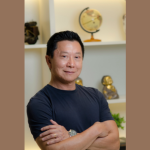 Milton Seigi Hayashi analiza si la cirugía plástica puede causar complicaciones años después y qué factores influyen.