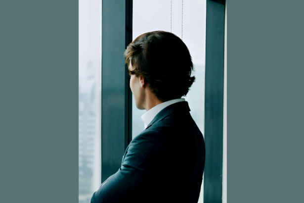 En un escenario de mayor longevidad, Ian dos Anjos Cunha destaca que las carreras extensas exigen adaptación constante y planificación estratégica para una vida activa más larga.